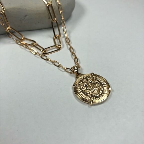 NEW Set- gold choker and medallion chain necklace - Picture 4 of 5